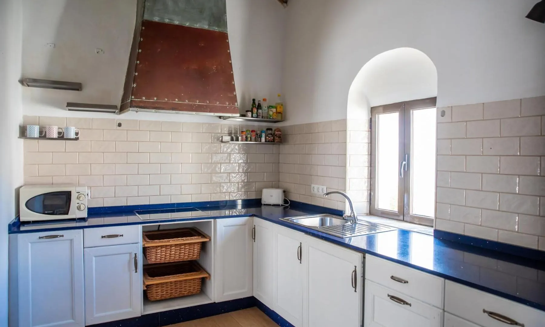 Edificio Reformado Con 2 Pisos En Tarifa Centro Apartment Spain